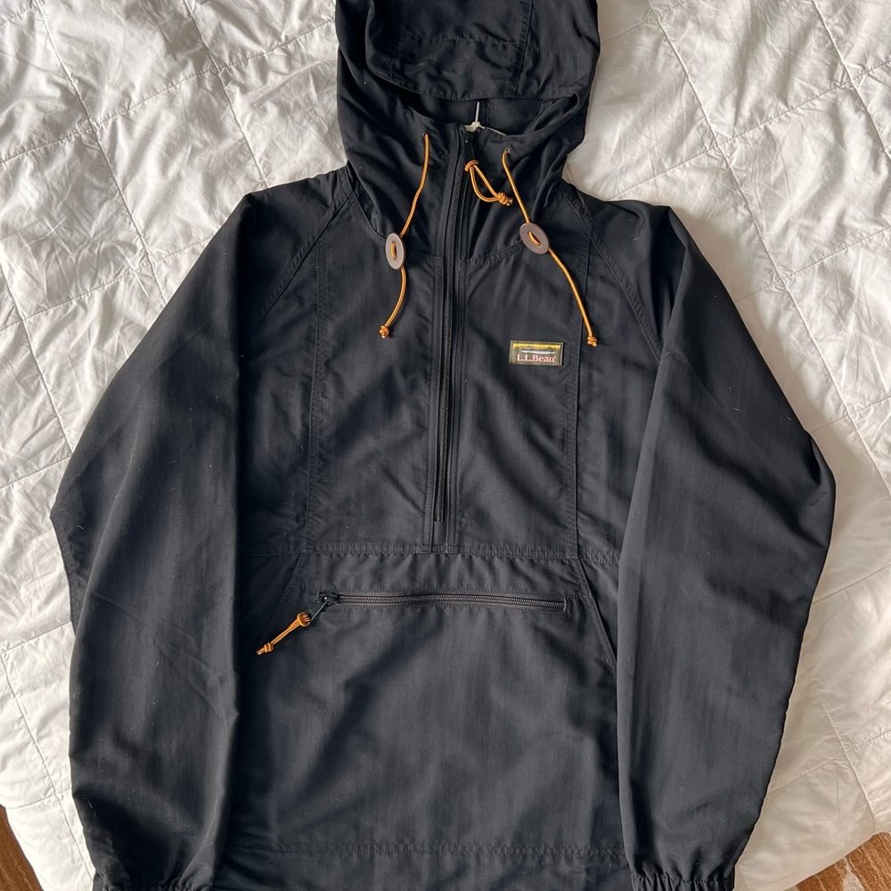 L.L. Bean Black Windbreaker — Women’s Mountain Classic Anoram